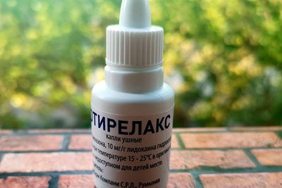 флакон капель отирелакс
