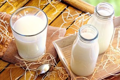 Кисломолочные напитки.